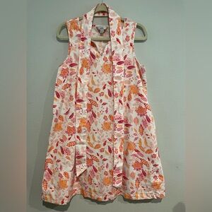 Croft & Barrow printed sleeveless tunic with pockets.  Includes tie size…